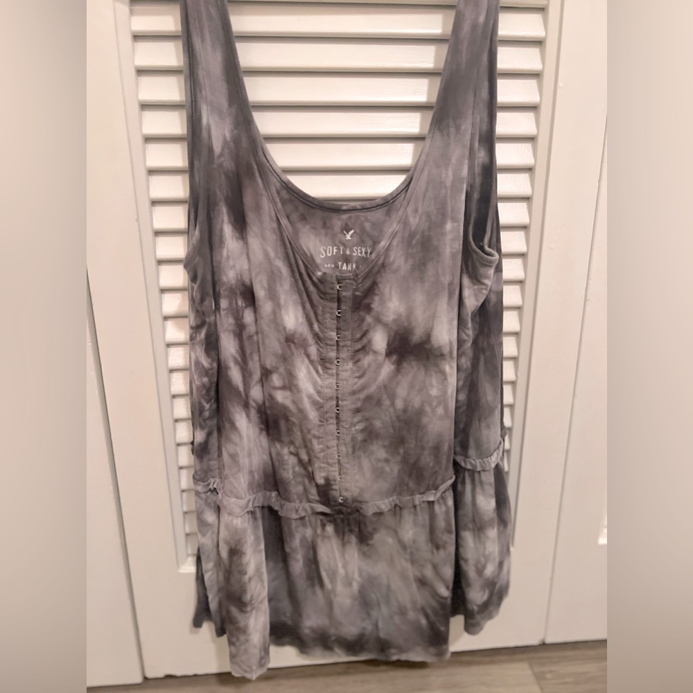 American Eagle top